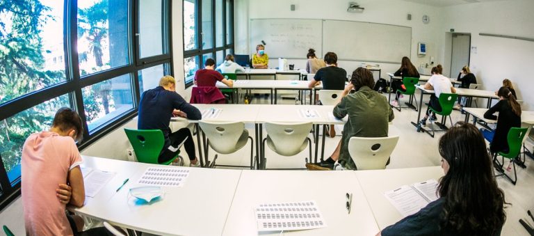 primerjalna izkušnja splošne in poklicne mature